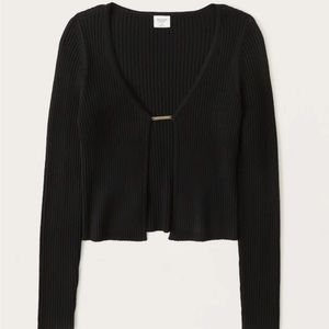 NWOT Slim Bar Closure Cardigan